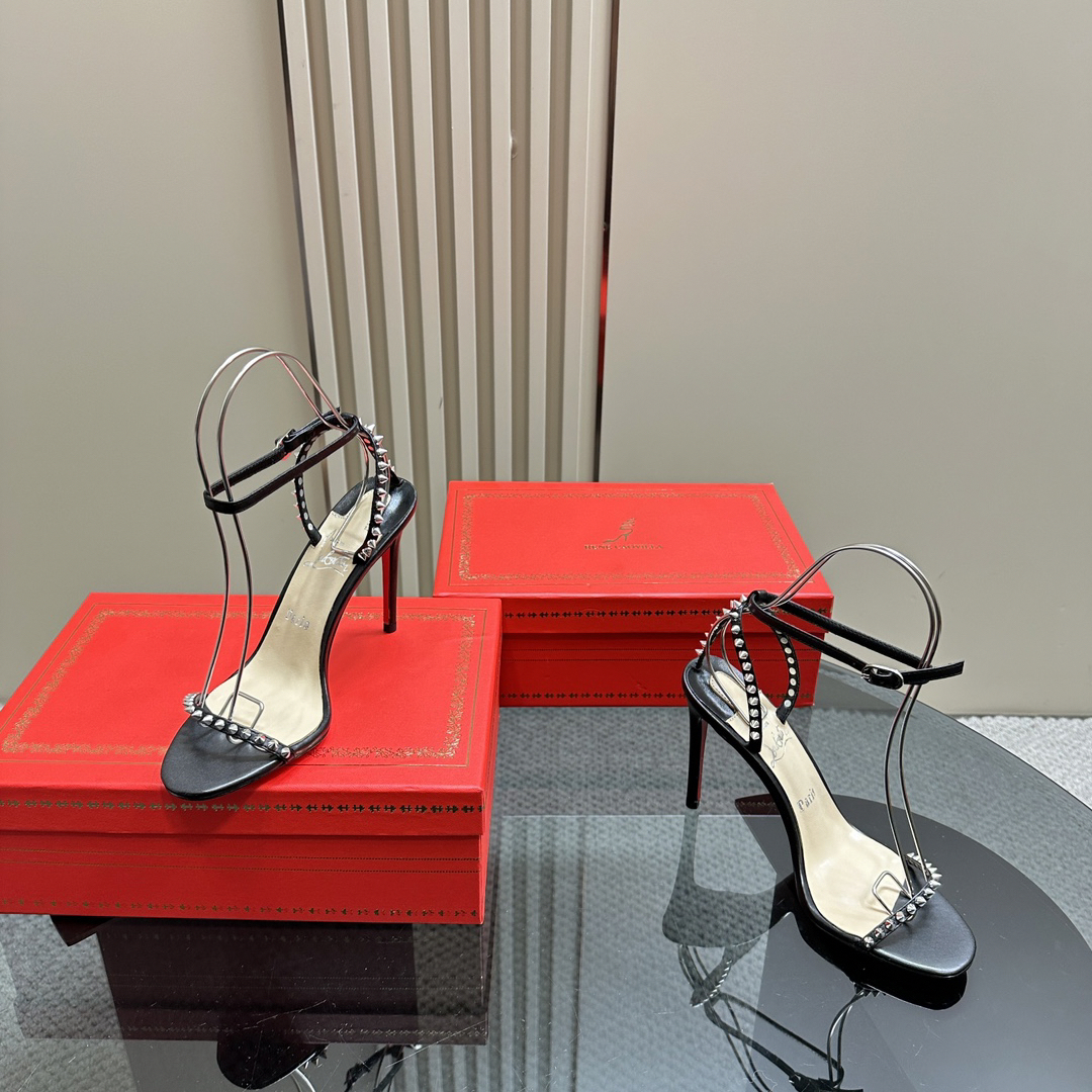 Christian Louboutin-Classic Willow Nail Peugeot Black High Heels