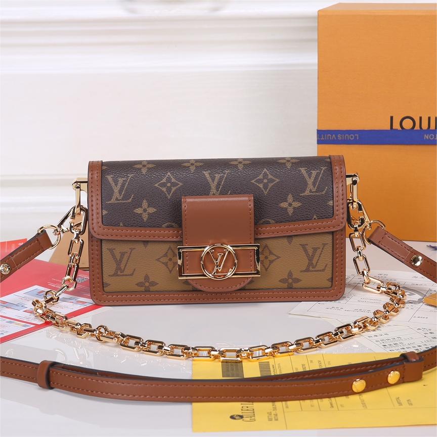 LV-Dauphine East West