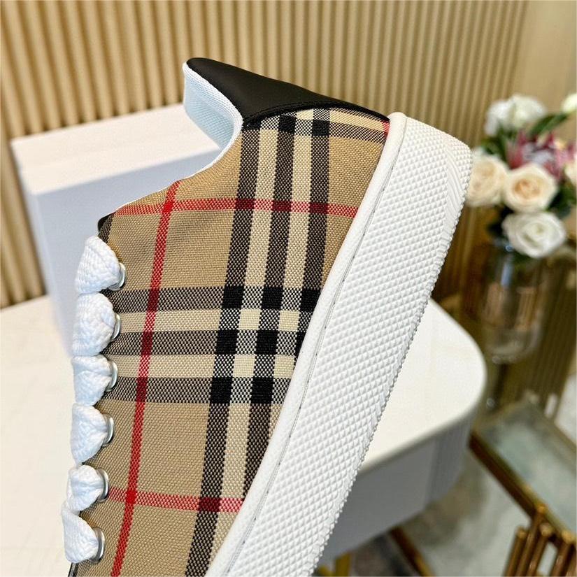 Burberry-Casual Shoes