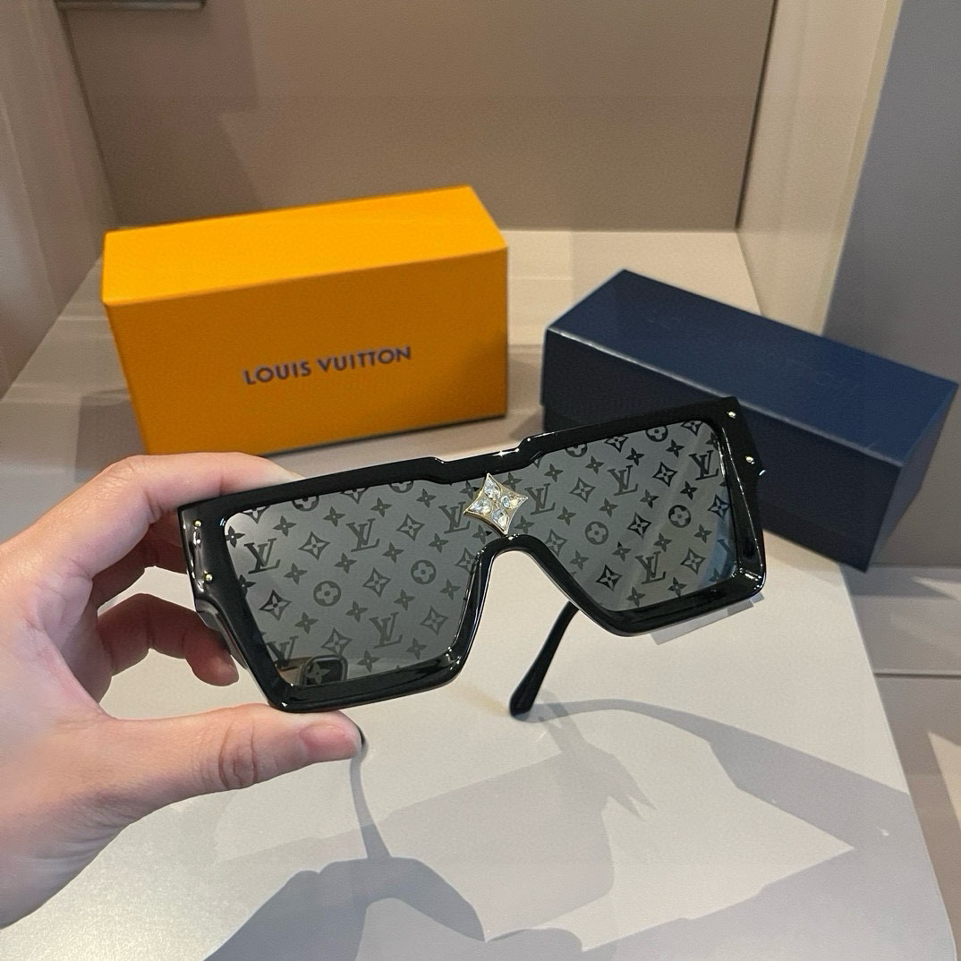 LV-Cyone Series Box Black Frame Sunglasses