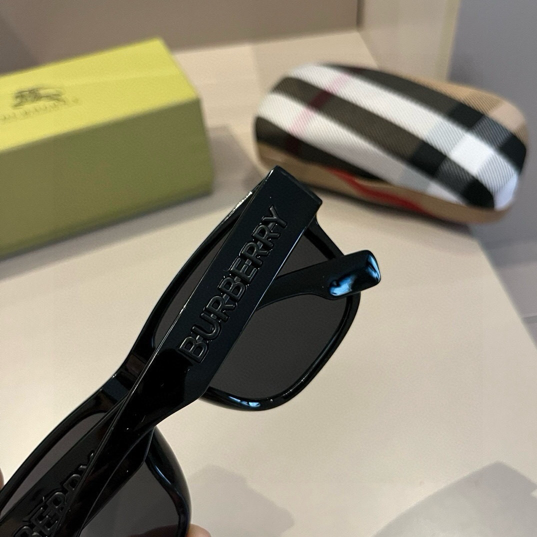 Burberry-2024 new all black cool style sunglasses