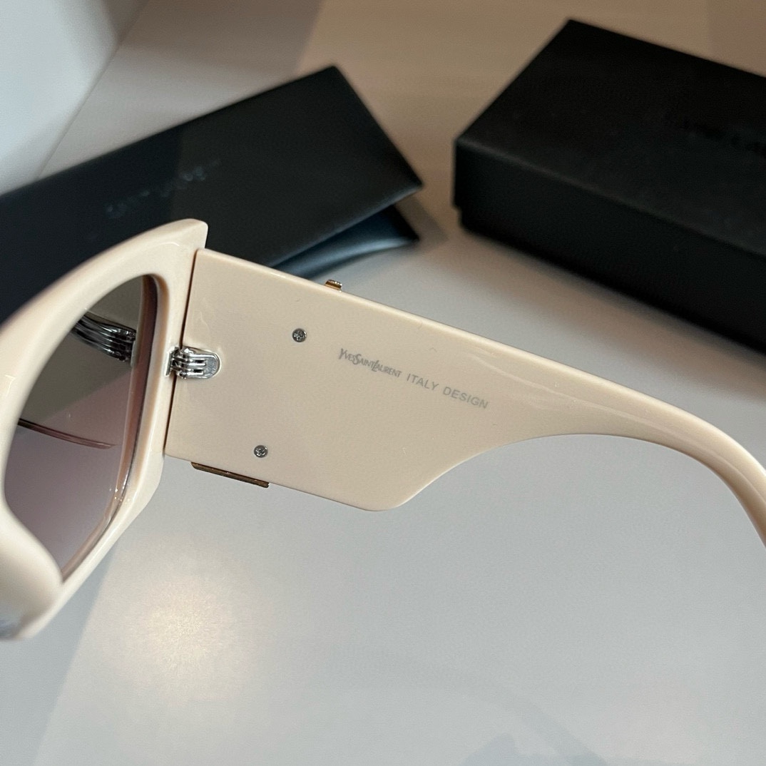 YSL-Thick leg Box Sunglasses