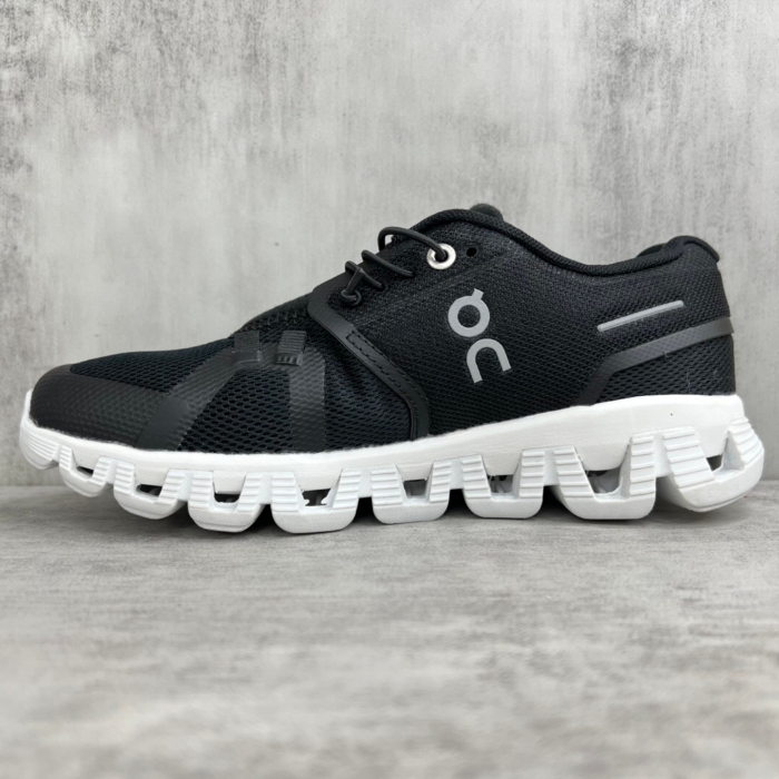 On-Low Cut Sports and Leisure Mesh Shoes