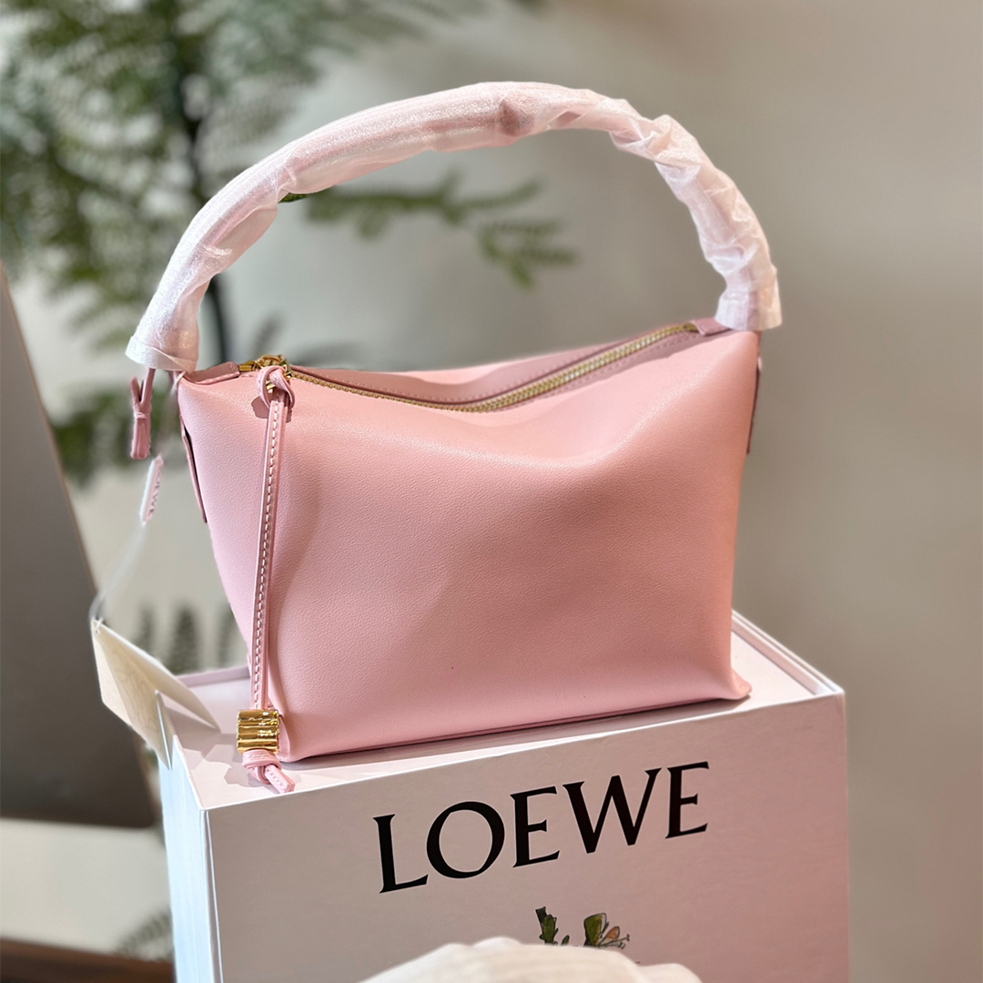 LOEWE-cubi