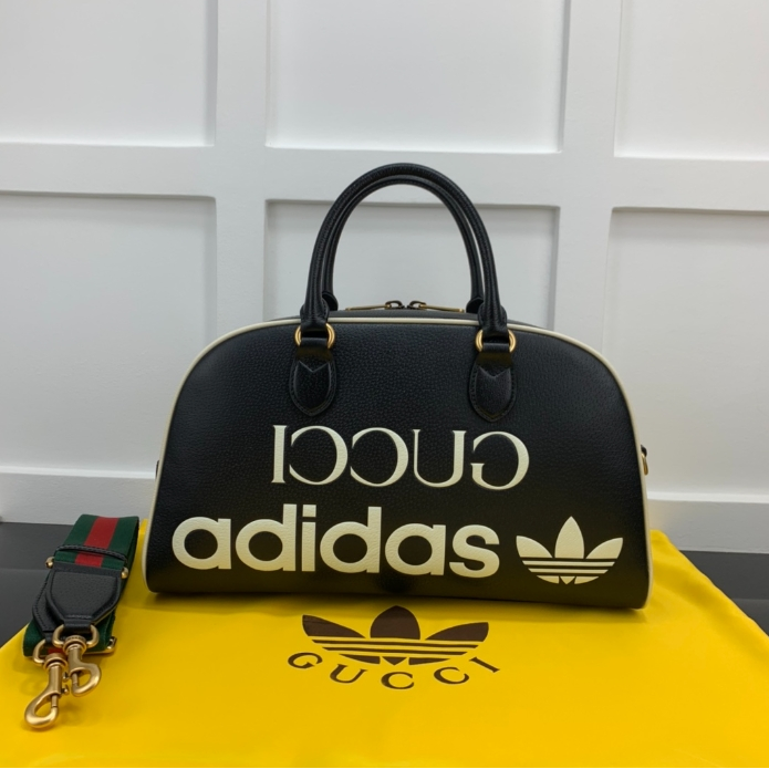 Gucci-Bowling Shoulder Travel Bag