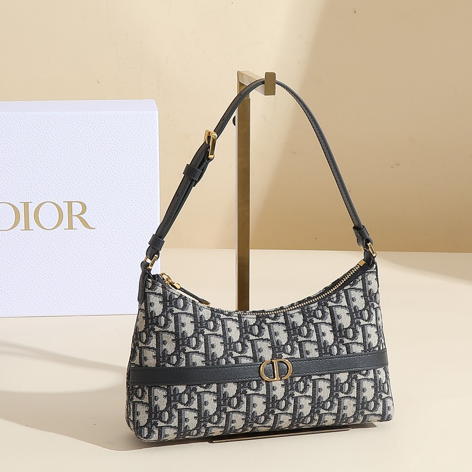 DIOR - 30 Montaigne Fabric and Cowhide Leather Dumpling Bag Handbag