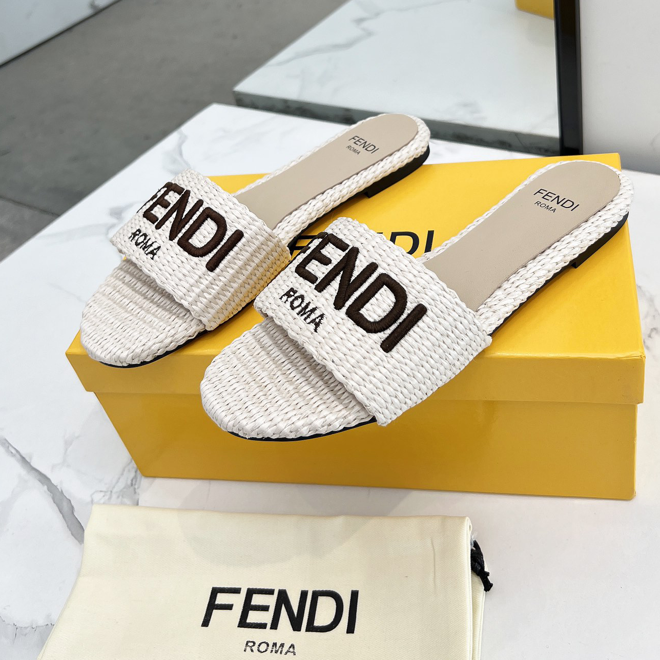 FENDI-Sandals