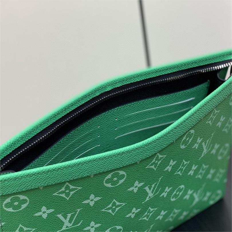 LV-Pochette Voyage Medium Handbag