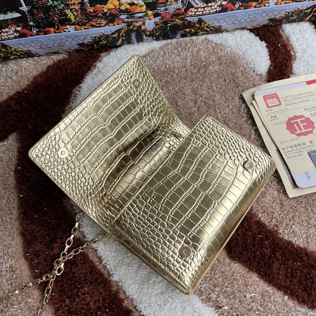 Dolce Gabbana-Lacquer leopard print crossbody bag with Baroque logo