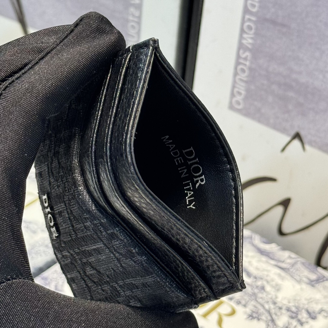 Dior-Black grain cowhide saddle clip