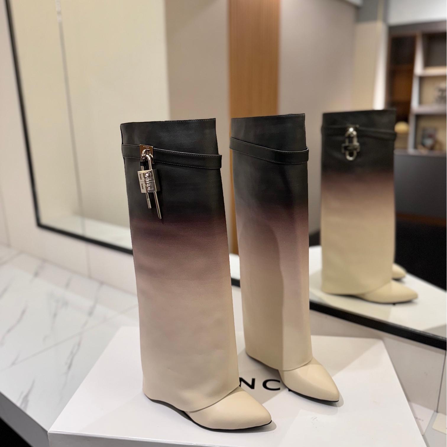Givenchy-Fashion boots shiny leather boots