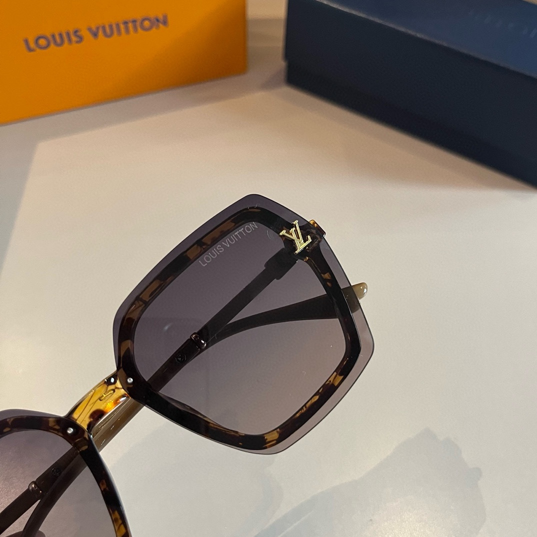 LV-Women's New Large Frame Sunglasses