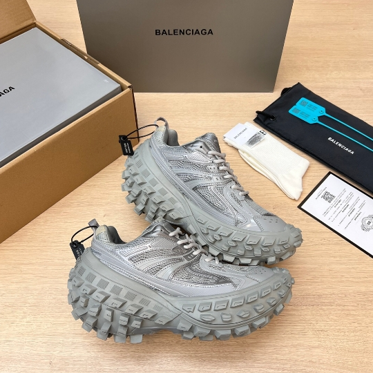 Balenciaga-Retro Casual Tire Shoes