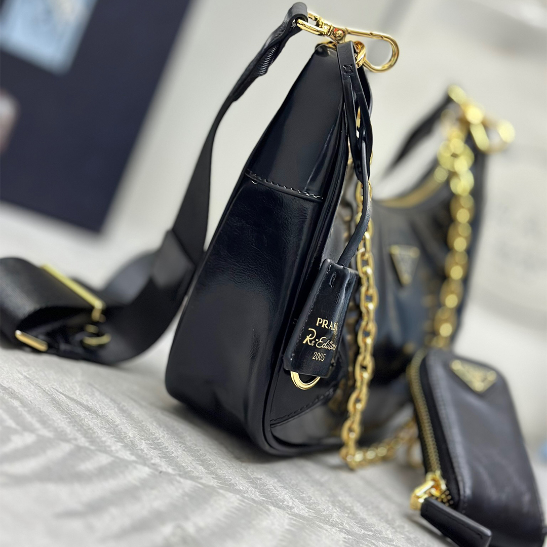 PRADA-baokuanqnylon hobo