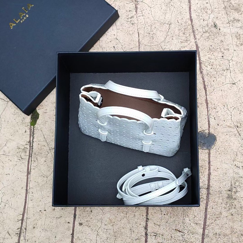 ALAIA-MINA 16 BAG IN VIENNE CALFSKIN