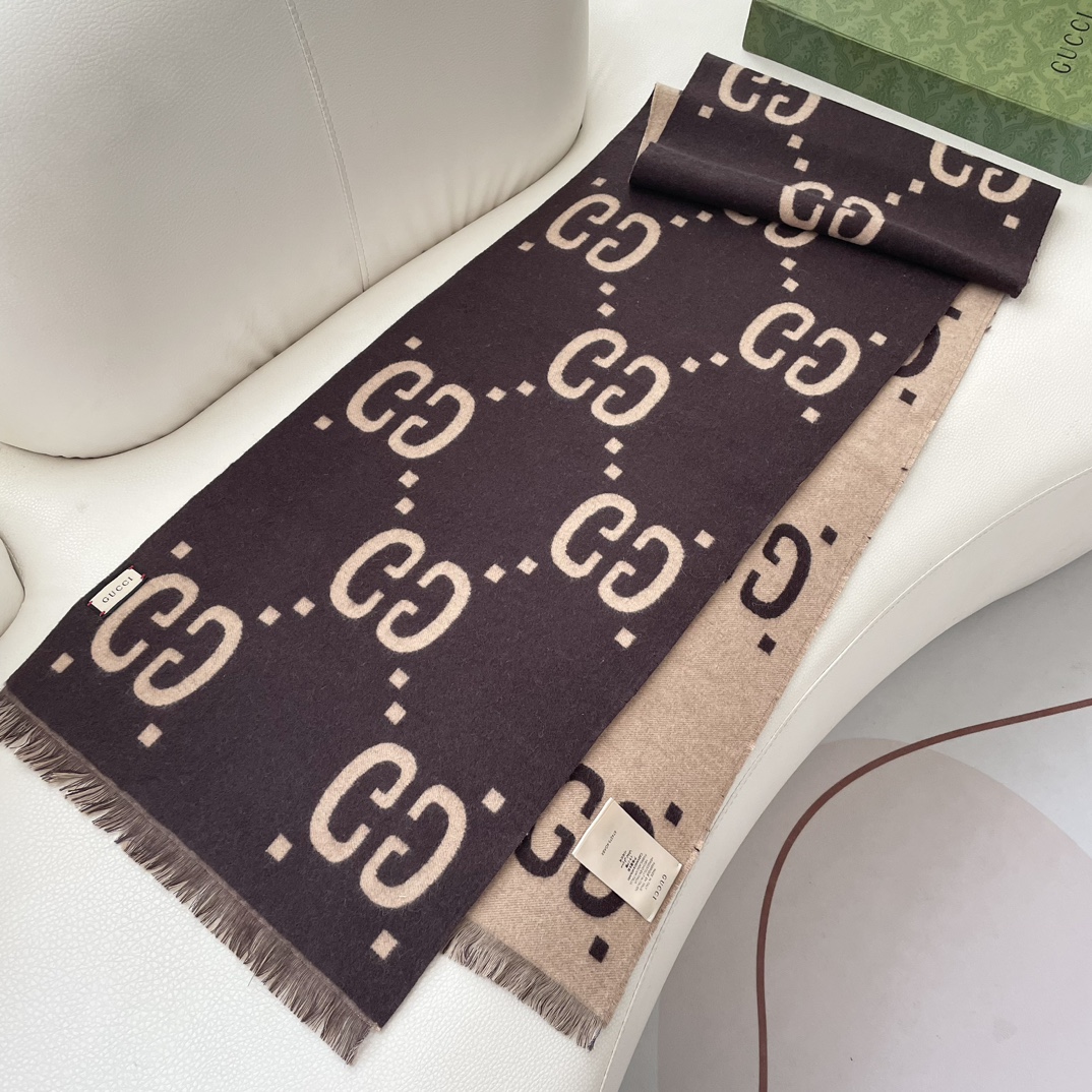 GUCCI-Jacquard wool long scarf