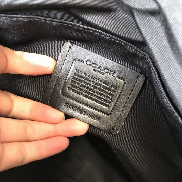 Coach-Full Leather Zipper Tote Bag