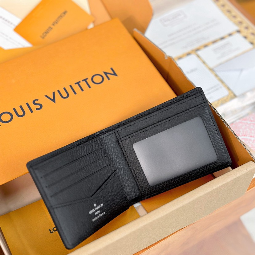 LV-Epi Leather Ripple Wallet