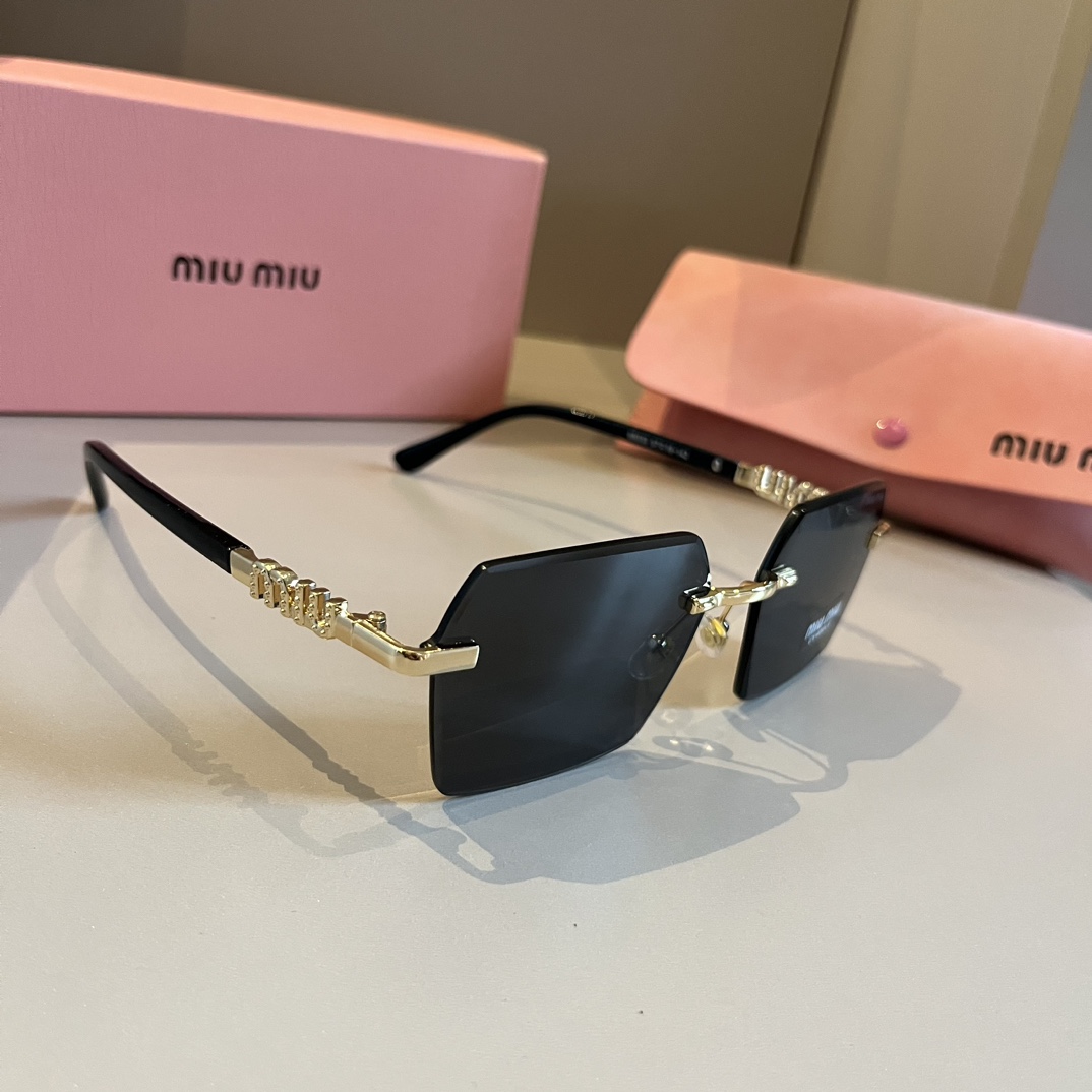 MiuMiu-2024 New Large Frame Sunglasses