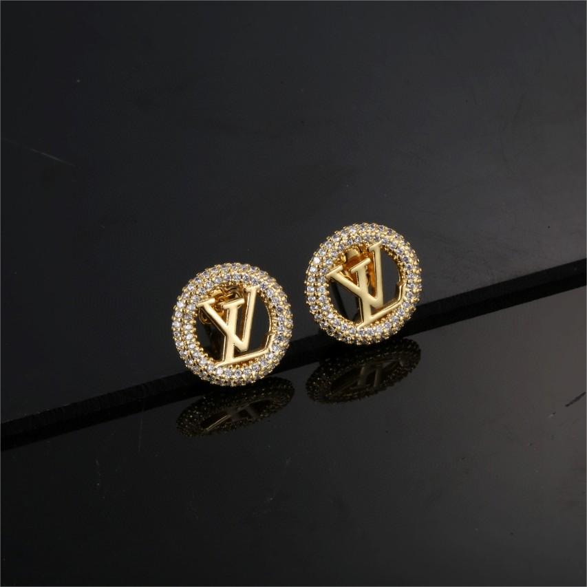 LV-Letter earrings