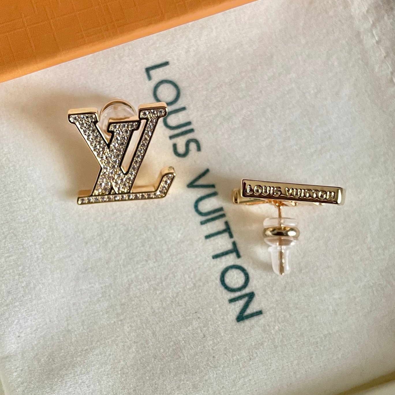 LV - Full Diamond Earstuds