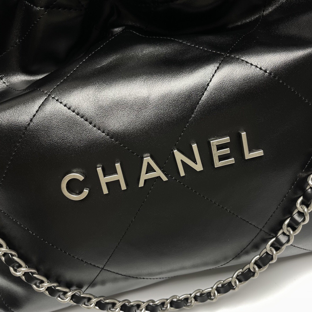 Chanel-22bag