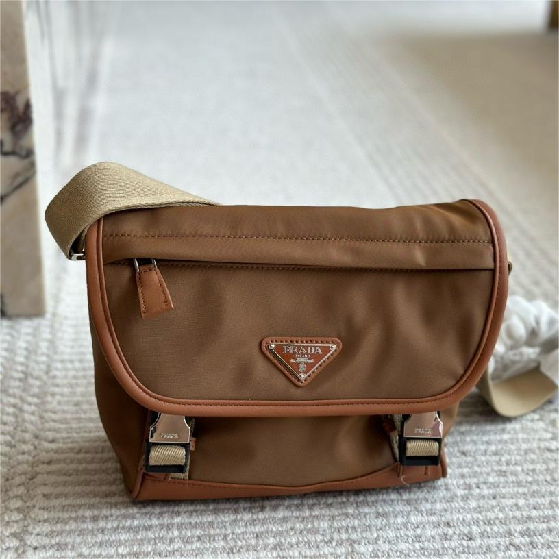 Prada-Nylon yarn re nylon material mailman bag