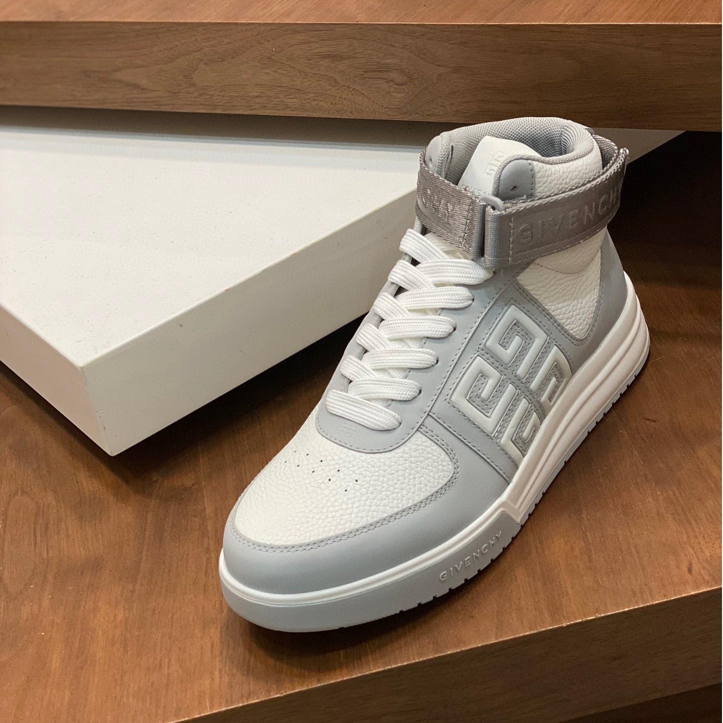 Givenchy-New gray men's high top running shoes
