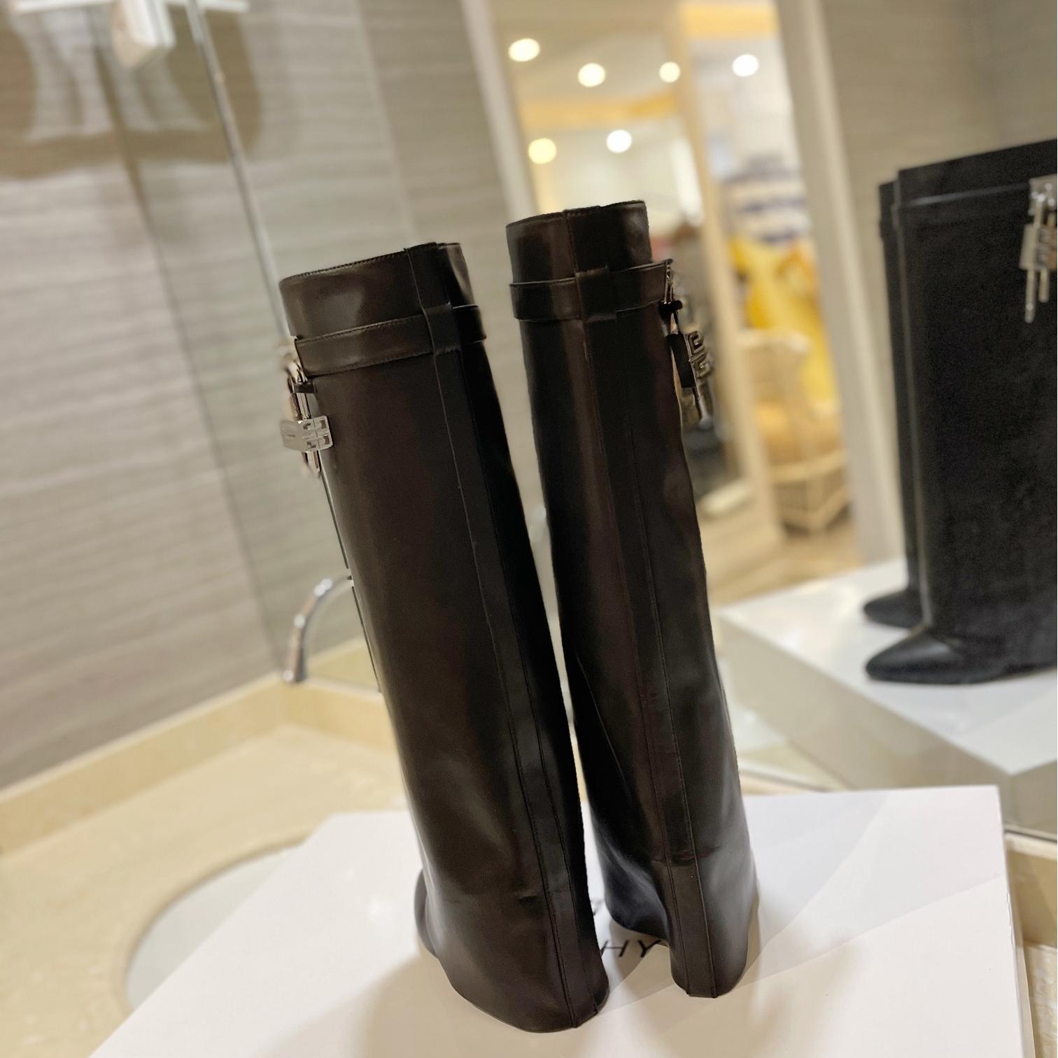 Givenchy-Fashion boots shiny leather boots