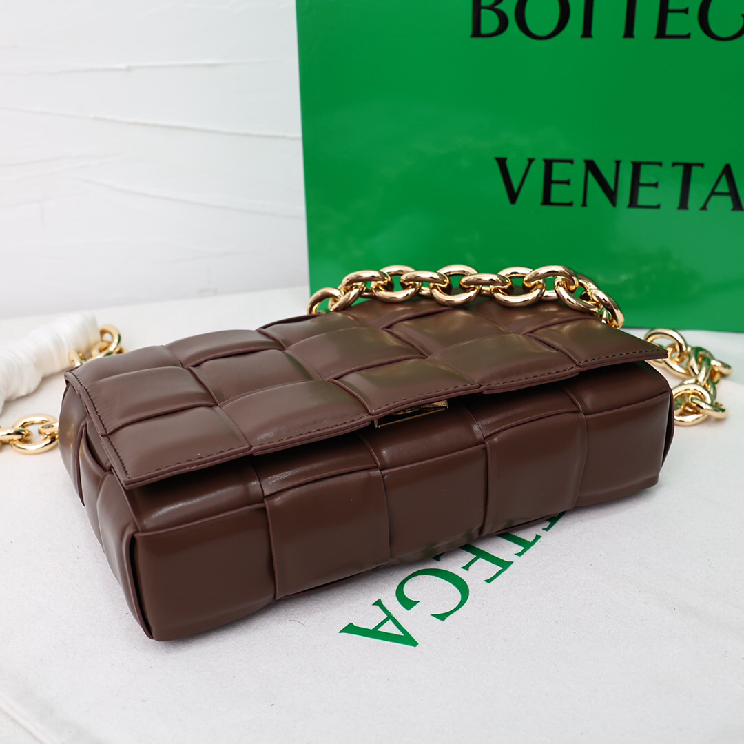 BV-Padded cassette chain pillow bag