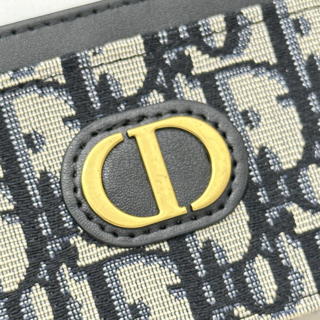 Dior-Inner and outer top layer calf pickup bag