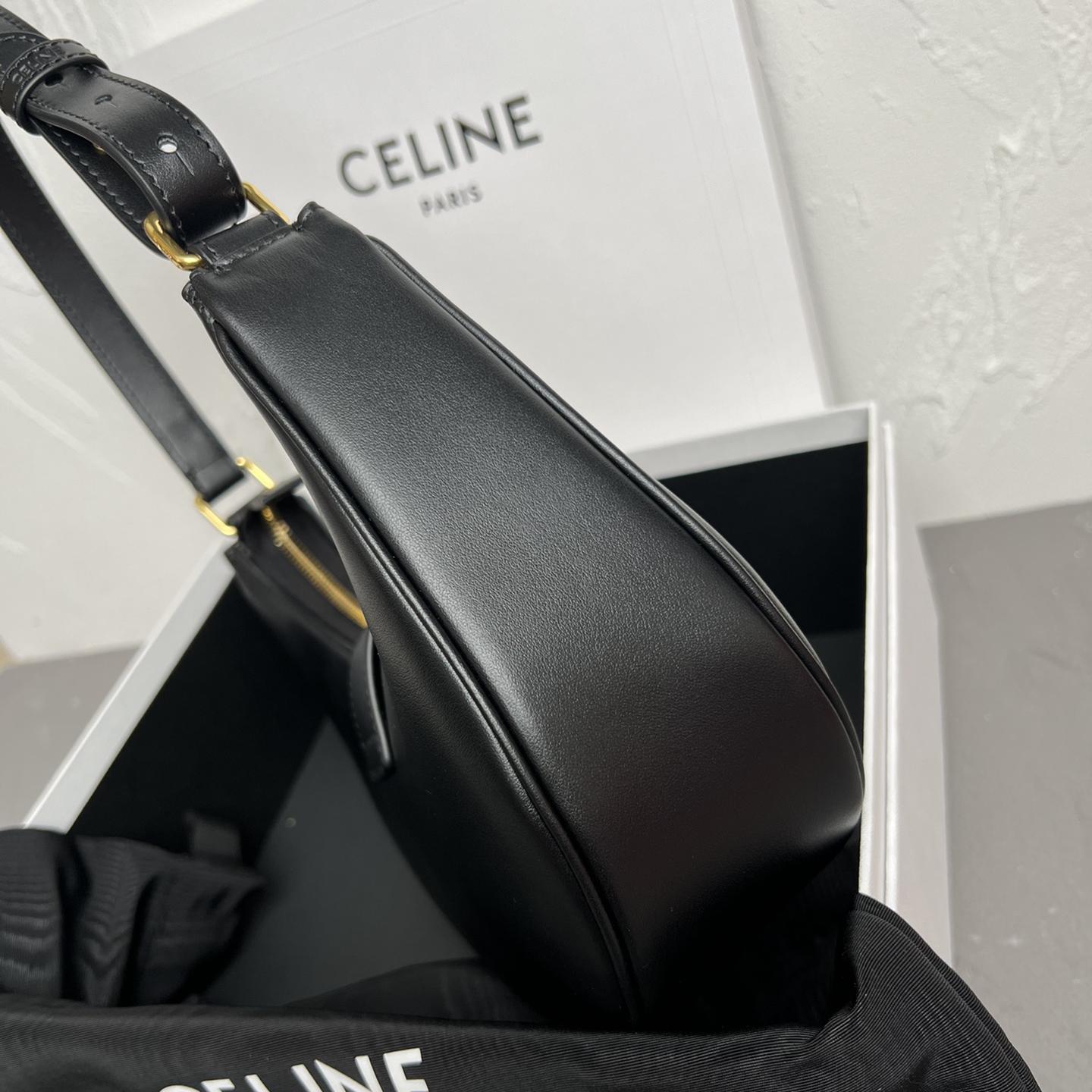 Celine-AVA triomphe