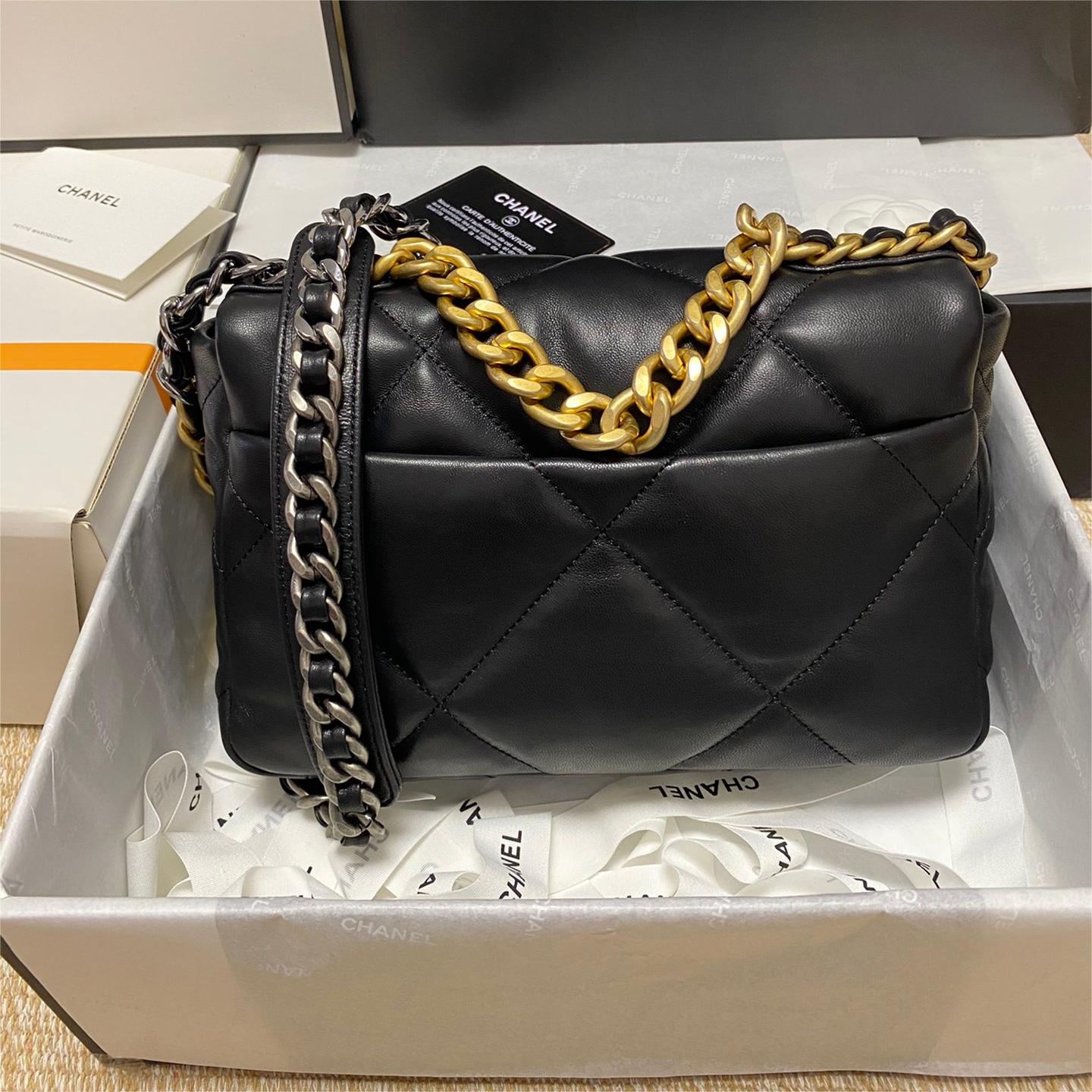 Chanel-19 bag