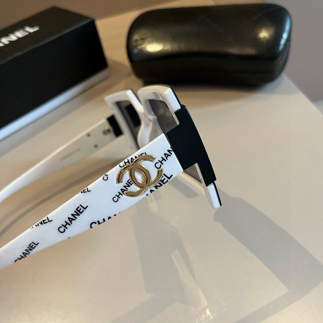 Chanel-Large Box Black and White Sunglasses