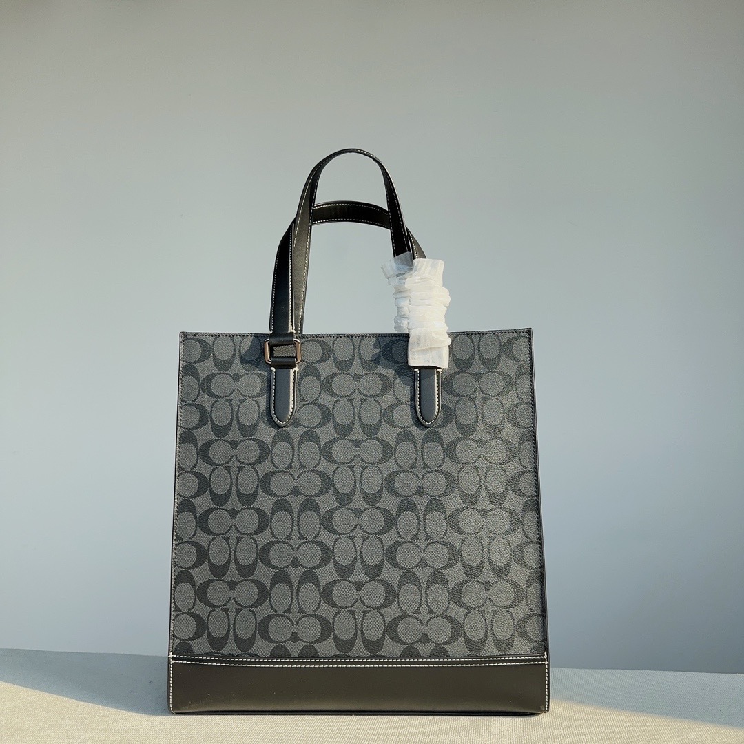 Coach-Disney Co branded Tote hvip88vip