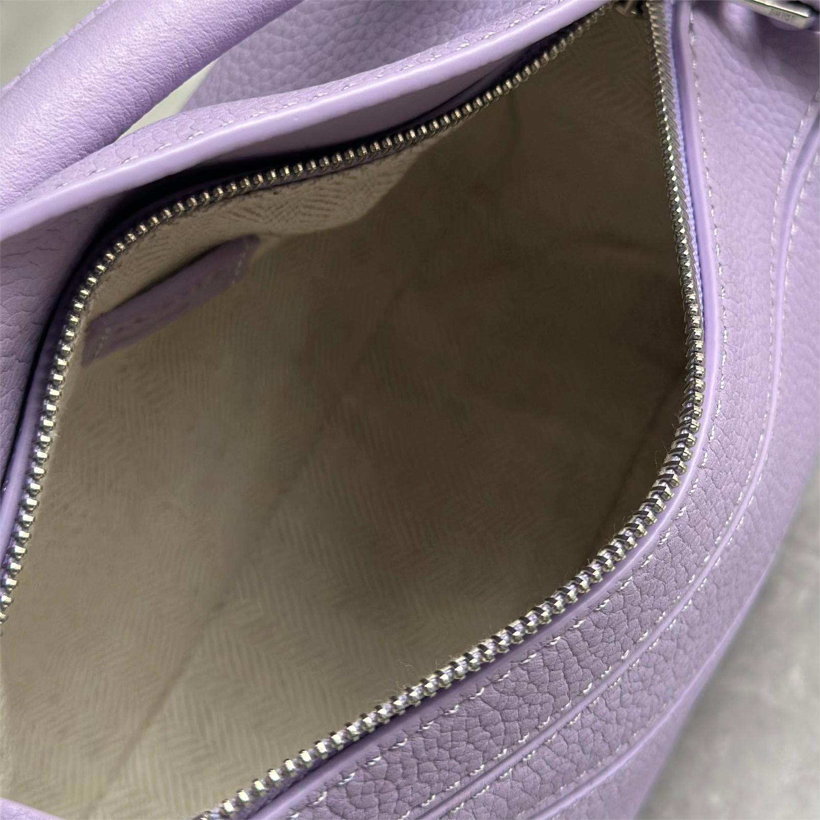 LOEWE-Puzzle Lychee Peel Family