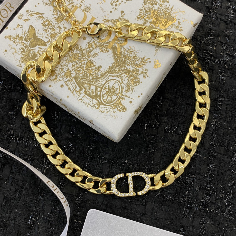 DIOR - Diamond Logo Necklace