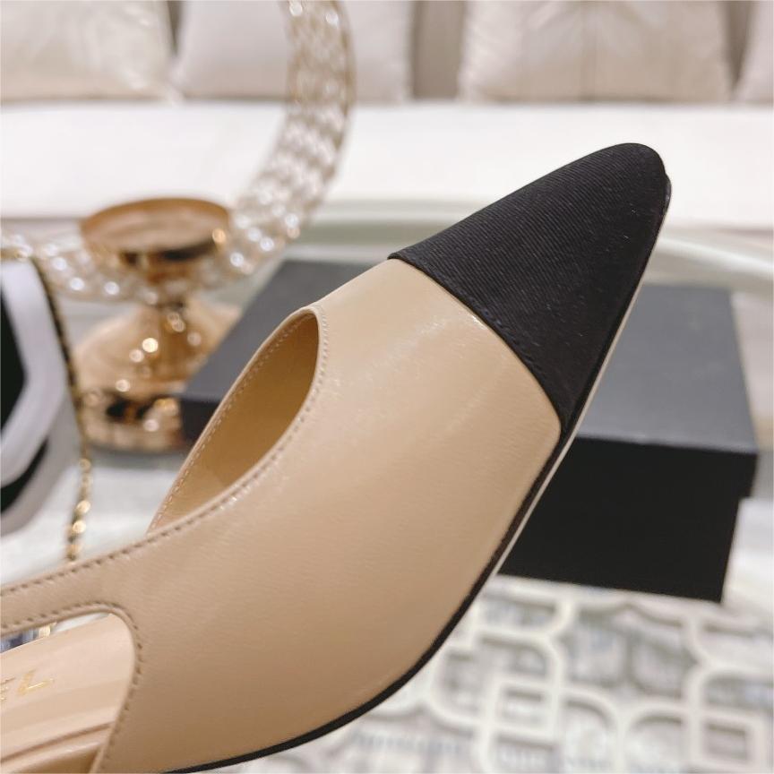 Chanel-Low Heel Side Empty Sandals