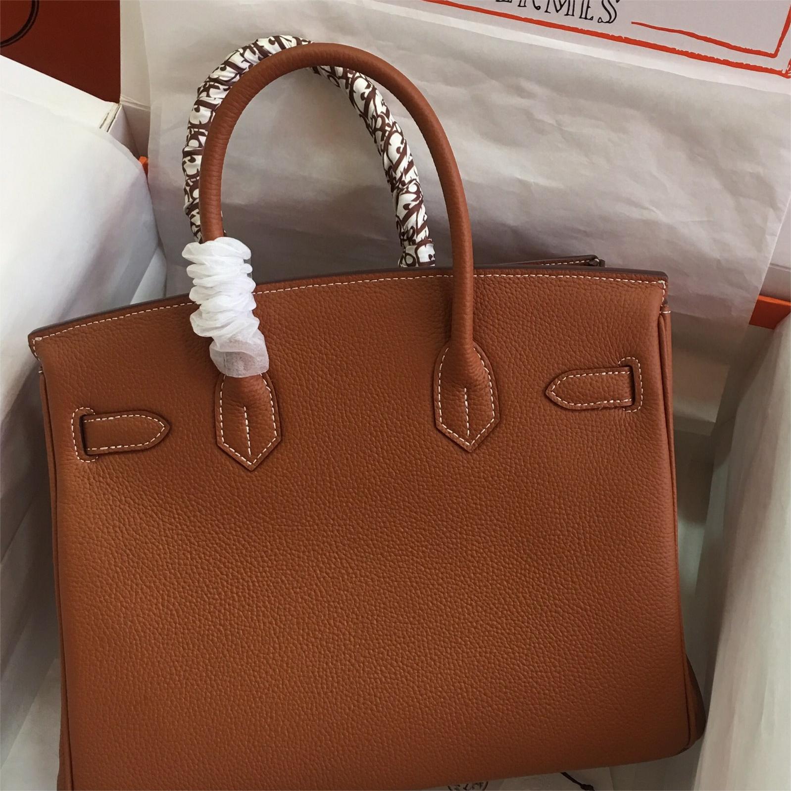 Hermès-Platinum Birkin