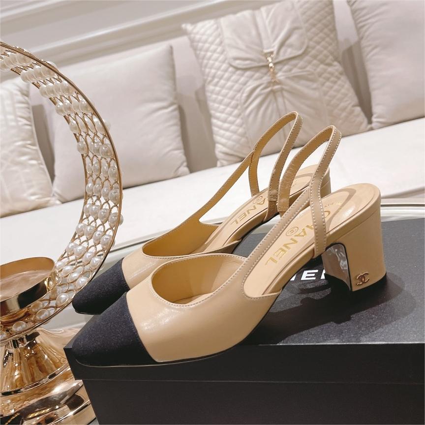 Chanel-Low Heel Side Empty Sandals