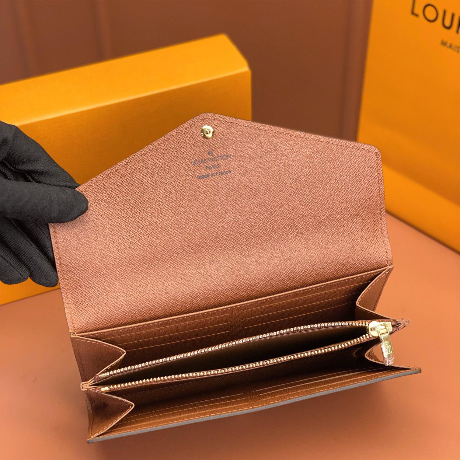 LV-Sarah wallet