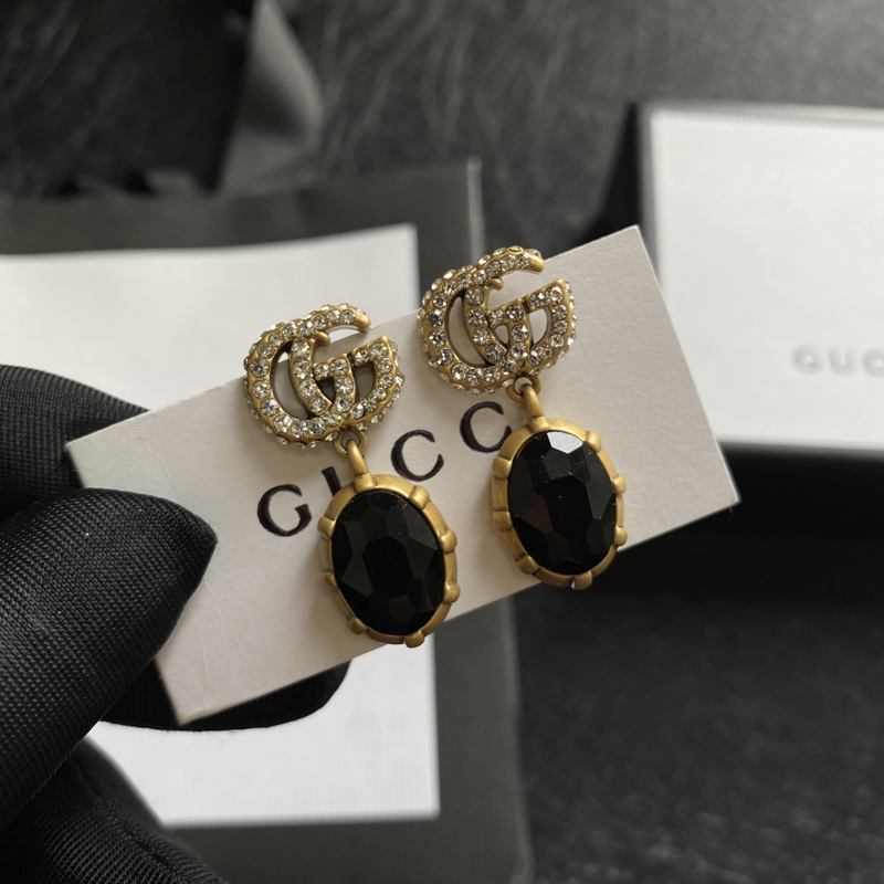 GUCCI-Black diamond earrings