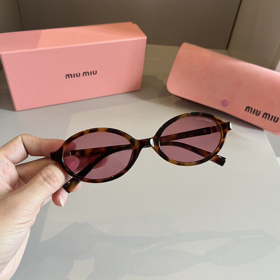 MiuMiu-2024 new retro oval frame versatile sunglasses