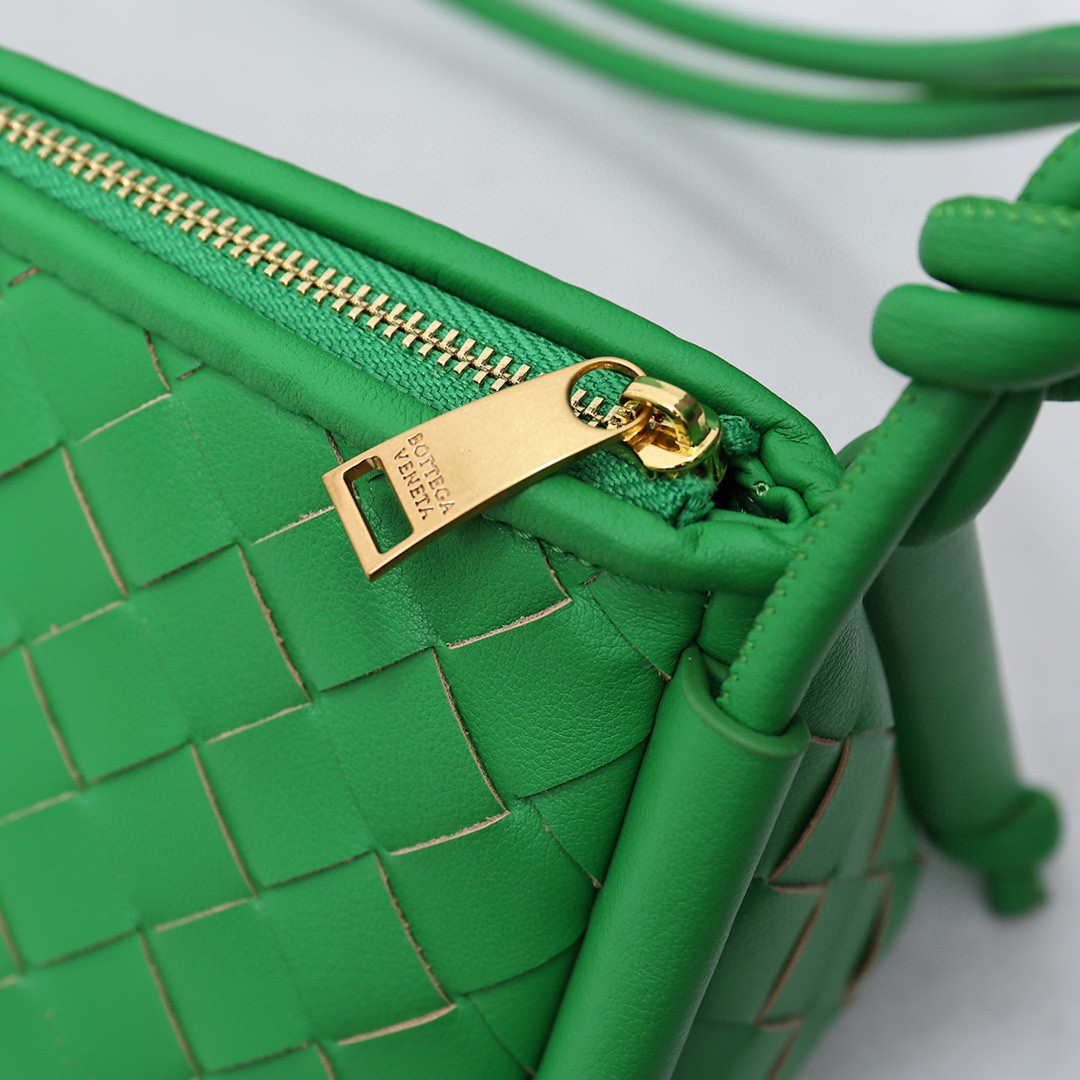 BV-Weaving armpit bag