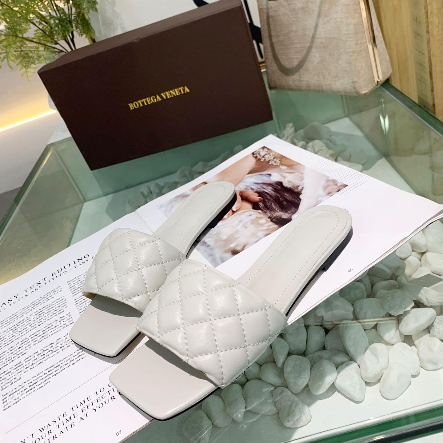 BV-Ling grid flat slippers