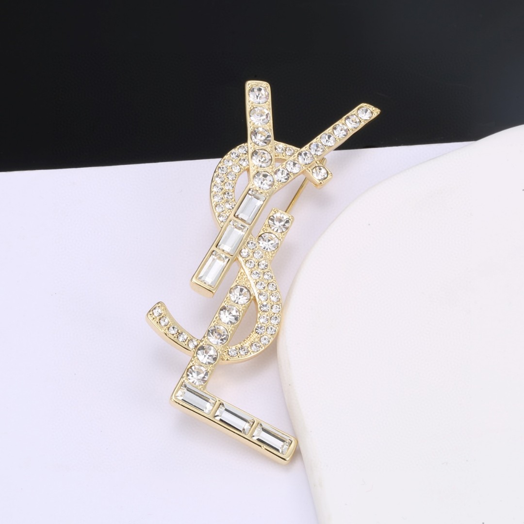 YSL-Diamond studded letter brooch