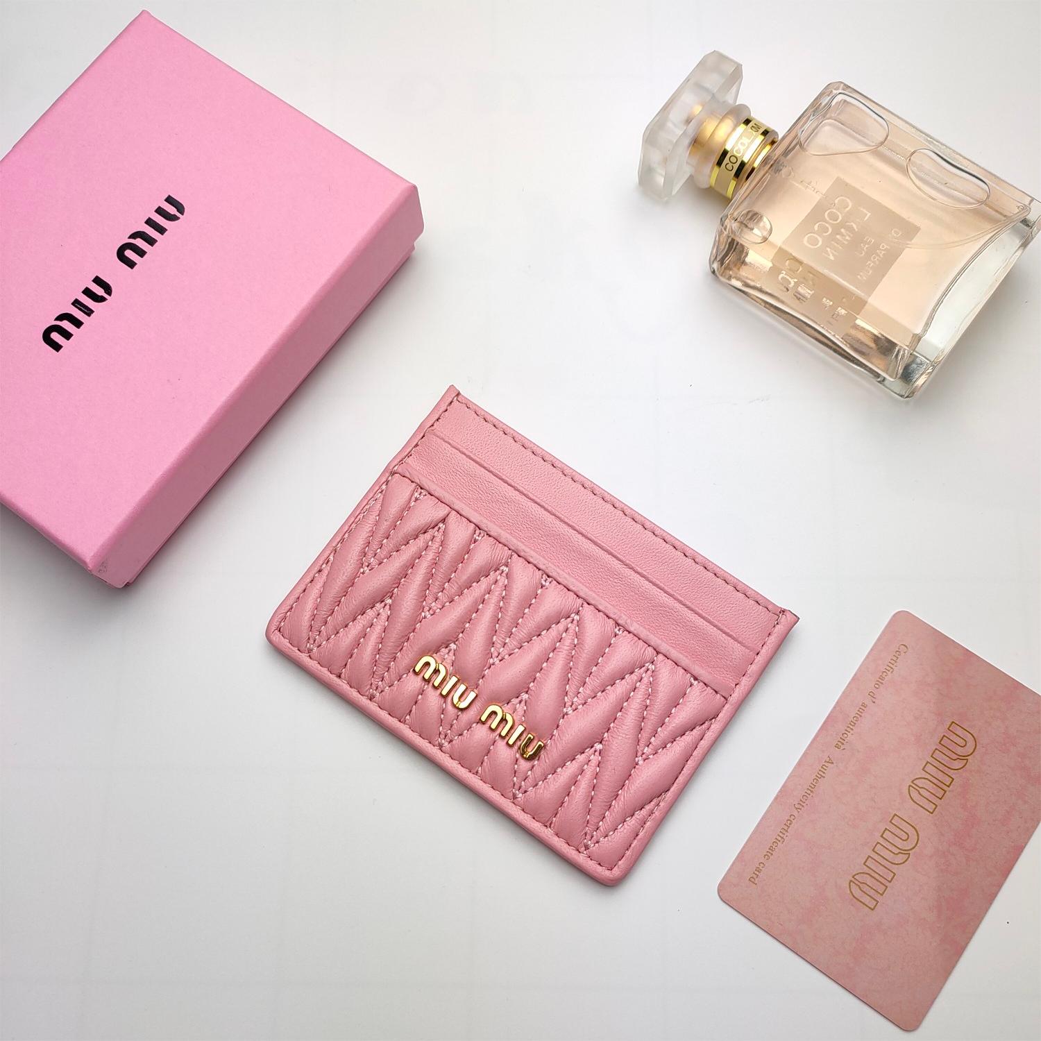 MIU MIU-Classic Sheep Pickup Bag