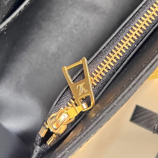 LV-Epi Leather Infects Twist West Handbag