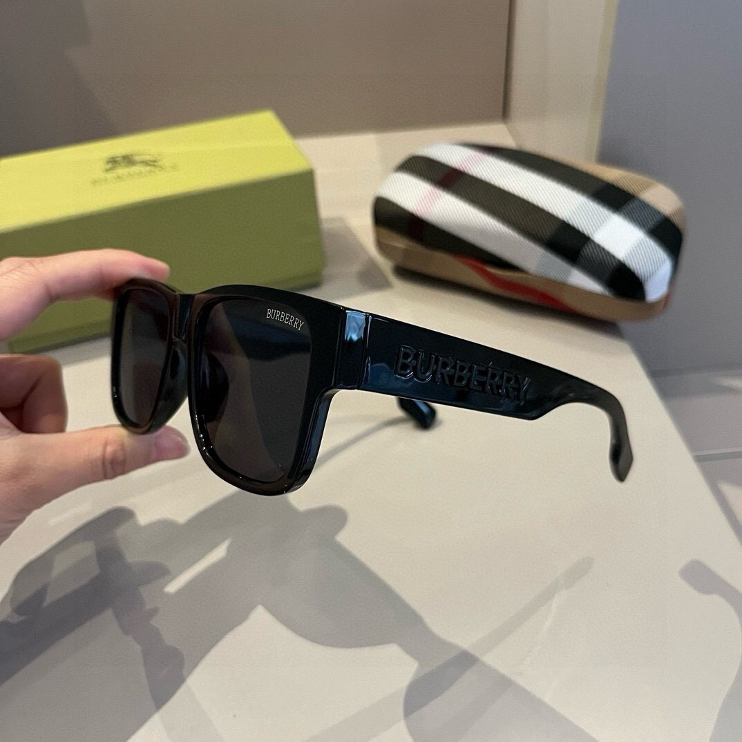 Burberry-2024 new all black cool style sunglasses