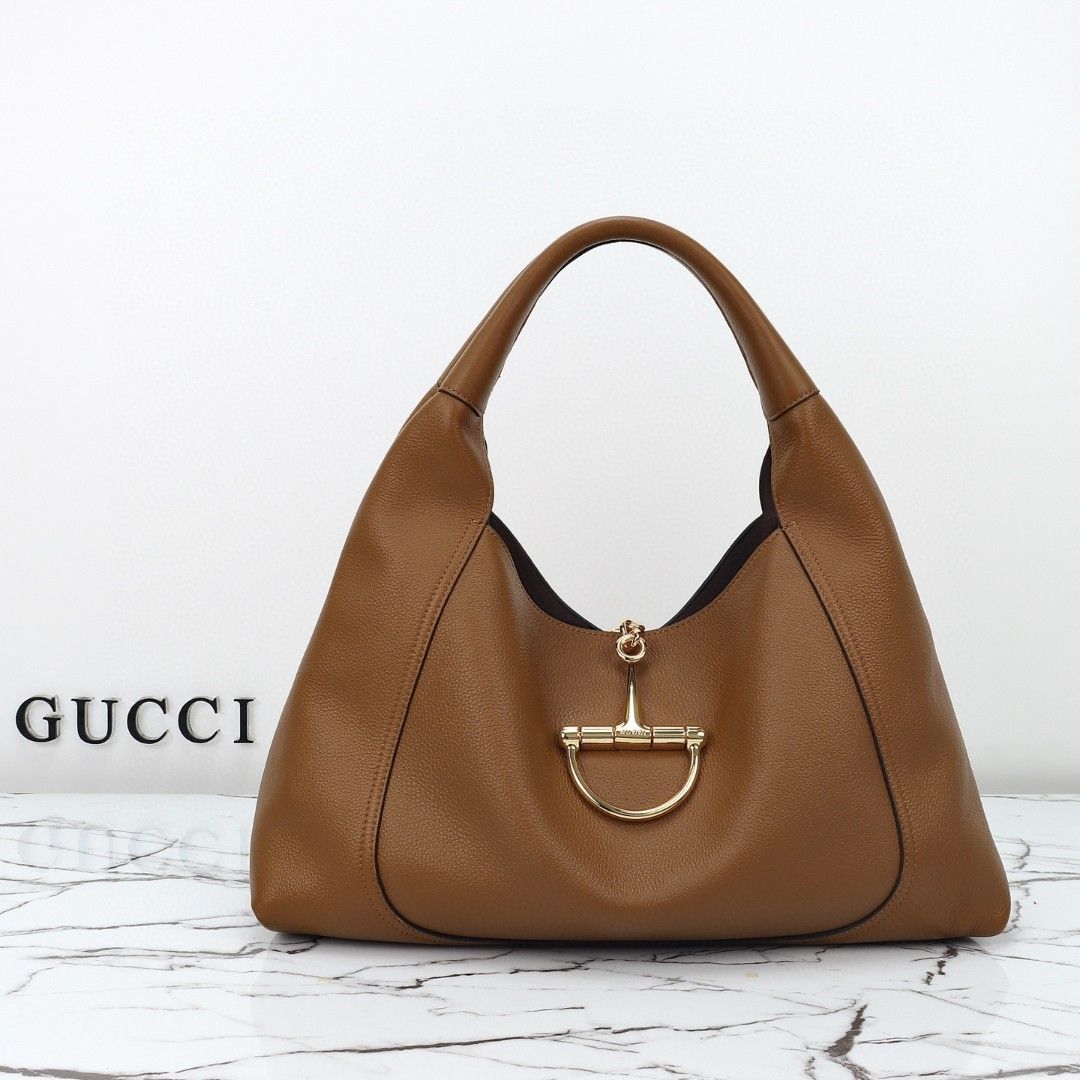 Gucci- Softbit series semi horseneck buckle leather bag